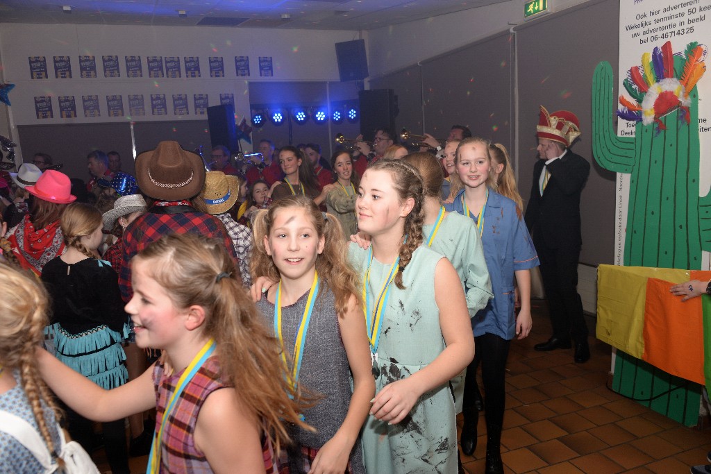 ../Images/Jeugddisco Wild wild west 031.jpg